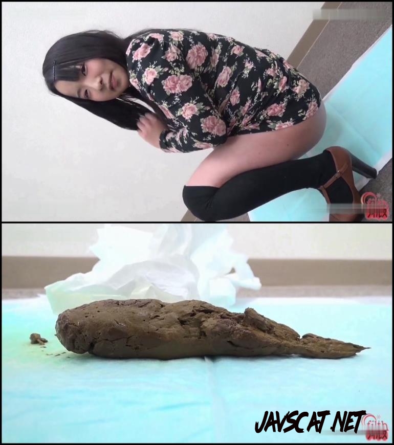 BFCB-03 Women pooping shooting from different angles (2018 | 612 MB | FullHD)