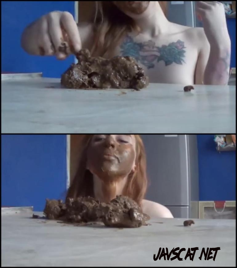[Special #147] Cute girl shitting on table, smearin feces on face, licking and suck shit (2018 | 302 MB | FullHD)